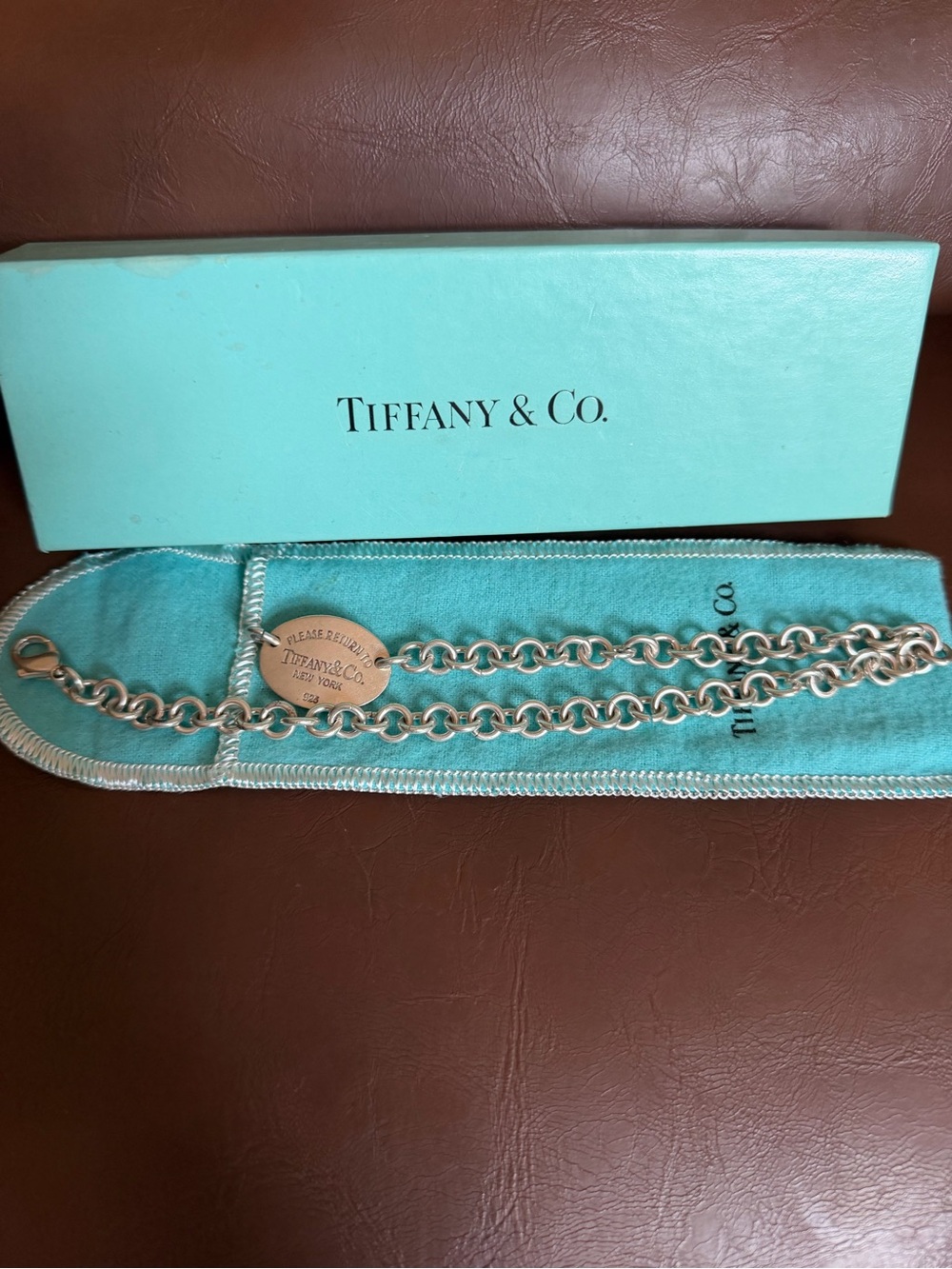 Tiffany oval tag necklace